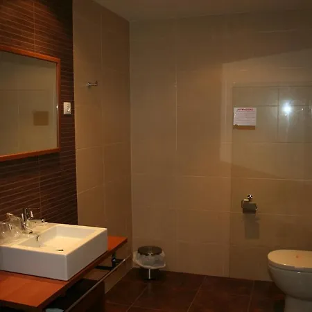 Casa Custodio Hotel 3*