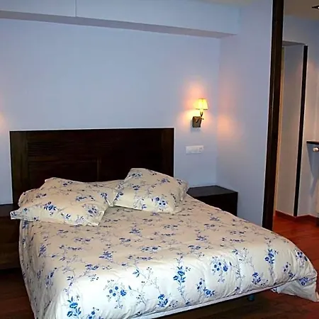 Casa Custodio 3*